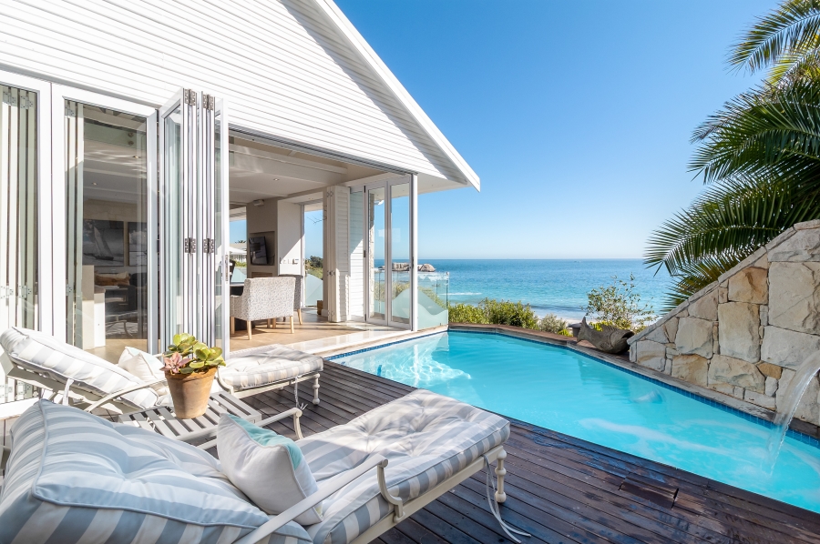 4 Bedroom Property for Sale in Clifton Western Cape